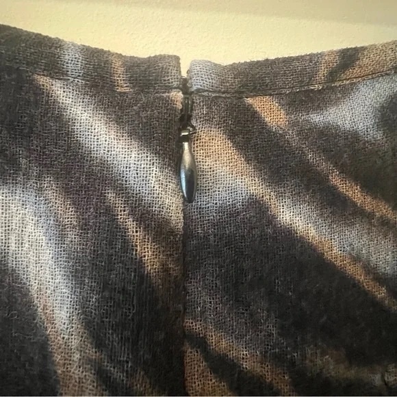 Anne Klein Size 6 Wool Skirt - Picture 4 of 8